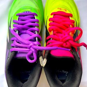 Size 7 la MELO Rick and Morty basketball shoes